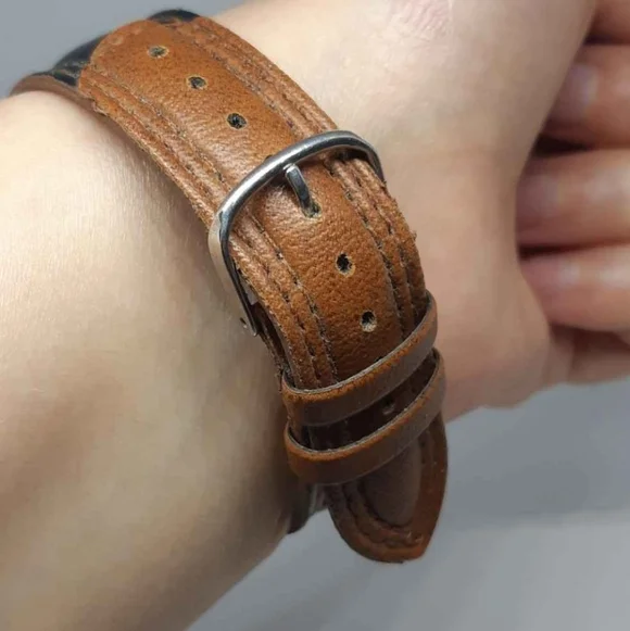 Mens  Origin Watch - Picture 3 of 5